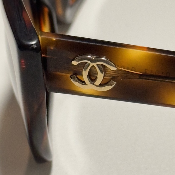 Vintage CHANEL Tortoise Cat Eye Sunglasses 01943 91235 - Picture 8 of 16